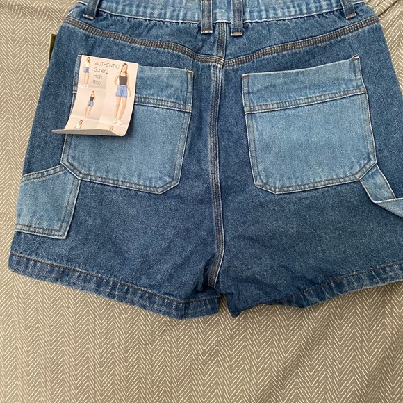 Simple society high rise shorts High Waisted Carpenter Shorts - Picture 2 of 9